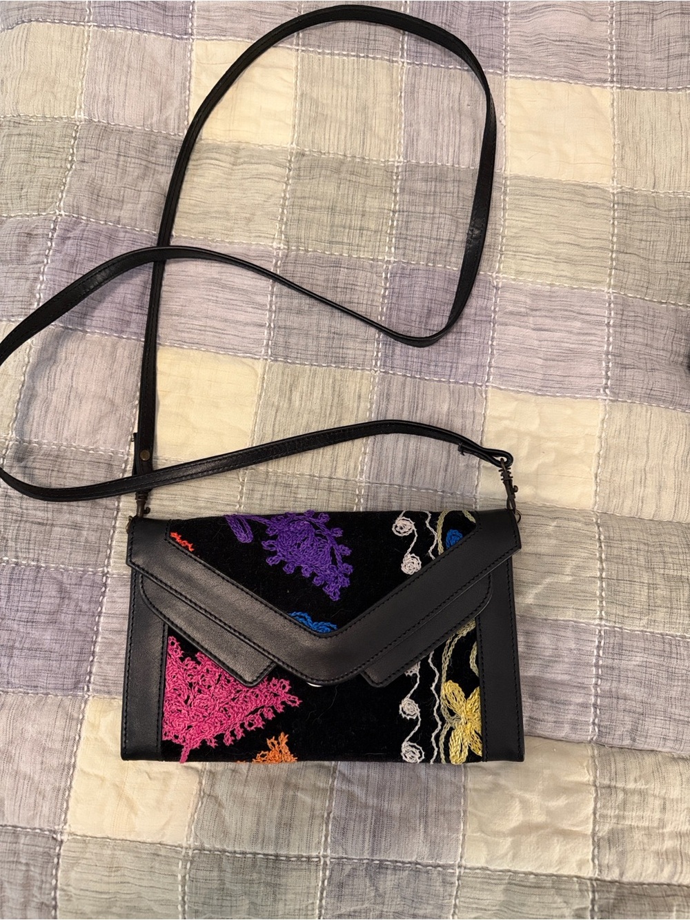 Black Floral Embroidered Crossbody Bag - Contemporary Women's Shoulder Bag